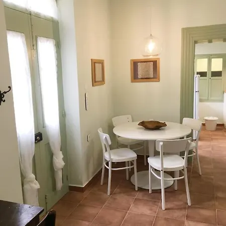 The House With The Garden * Chania (Crete)